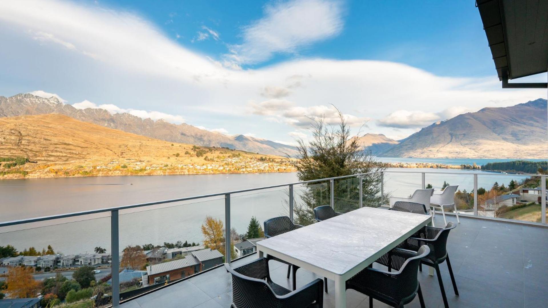 Tahuna Vista-Fire Place-Hot Tub -Free Parking -Bbq Queenstown Exteriör bild